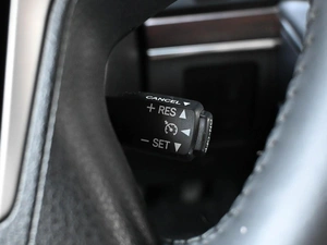 Внедорожник Toyota Land Cruiser 2015 года, 5194000 рублей, Кирилловка