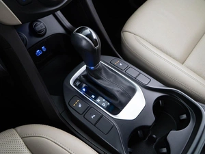 Внедорожник Hyundai Santa Fe 2016 года, 2386444 рублей, Москва