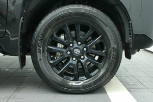 Внедорожник Toyota Land Cruiser Prado 2022 года, 6656000 рублей, Красноярск
