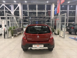 Хэтчбек Renault Sandero 2013 года, 795000 рублей, Орёл