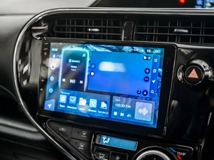 Хетчбэк Toyota Aqua 2018 года, 1200000 рублей, Красноярск