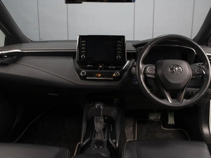 Универсал Toyota Corolla 2021 года, 2400000 рублей, Омск