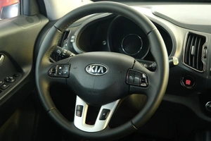 Внедорожник Kia Sportage 2013 года, 1489000 рублей, Омск