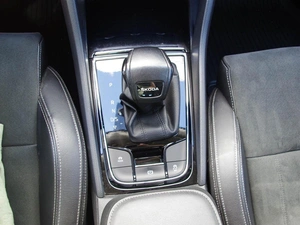 Внедорожник Skoda Karoq 2020 года, 2790000 рублей, Владимир