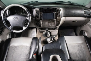 Внедорожник Toyota Land Cruiser 2007 года, 2089000 рублей, Сургут