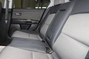 Седан Mazda Axela 2004 года, 629000 рублей, Новосибирск