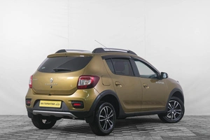 Хетчбэк Renault Sandero Stepway 2017 года, 999000 рублей, Кемерово