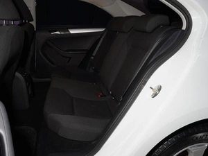 Седан Volkswagen Jetta 2017 года, 1199999 рублей, Тверь