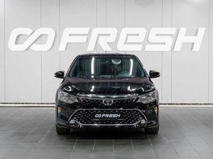 Седан Toyota Camry 2018 года, 2729000 рублей, Сургут