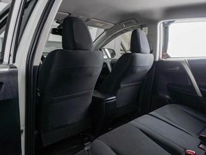 Внедорожник Toyota RAV4 2015 года, 2180000 рублей, Тюмень