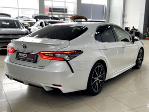 Седан Toyota Camry 2021 года, 3697000 рублей, Солонцы