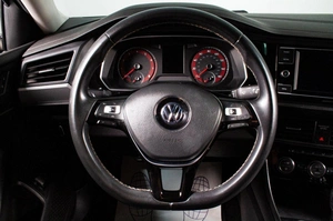 Седан Volkswagen Jetta 2020 года, 1689000 рублей, Сургут