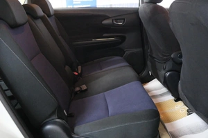 Минивэн Toyota Wish 2017 года, 2019000 рублей, Омск