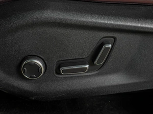 Внедорожник Geely Monjaro 2023 года, 2849000 рублей, Воронеж