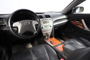 Седан Toyota Camry 2008 года, 999000 рублей, Новосибирск