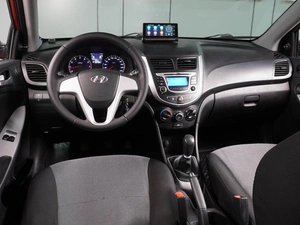 Хетчбэк Hyundai Solaris 2012 года, 839000 рублей, Воронеж