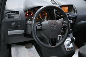 Минивэн Opel Zafira 2011 года, 733000 рублей, Солонцы