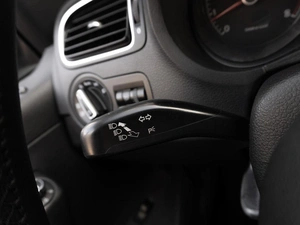 Седан Volkswagen Polo 2012 года, 699000 рублей, Саратов