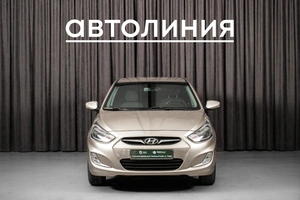 Хетчбэк Hyundai Solaris 2012 года, 850000 рублей, Красноярск