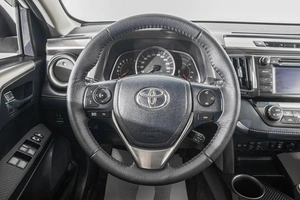 Внедорожник Toyota RAV4 2013 года, 2099000 рублей, Барнаул