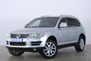 Внедорожник Volkswagen Touareg 2008 года, 1089000 рублей, Омск