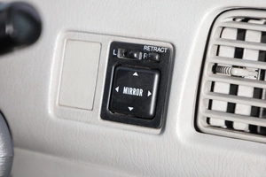 Минивэн Toyota Nadia 2000 года, 629000 рублей, Новосибирск