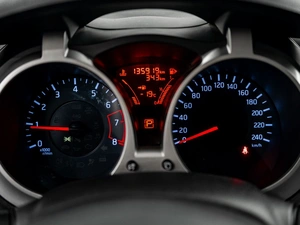 Внедорожник Nissan Juke 2013 года, 1050000 рублей, Красноярск