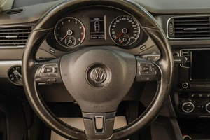 Седан Volkswagen Jetta 2013 года, 1179000 рублей, Челябинск