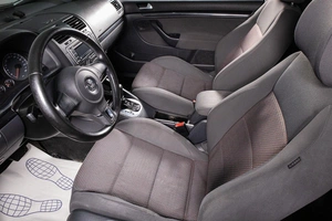 Хетчбэк Volkswagen Golf 2008 года, 559000 рублей, Сургут