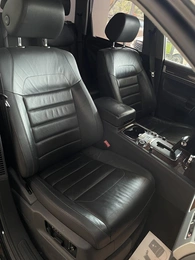 Внедорожник Volkswagen Touareg 2008 года, 1287000 рублей, Солонцы