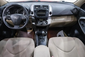 Внедорожник Toyota RAV4 2010 года, 1299000 рублей, Новокузнецк