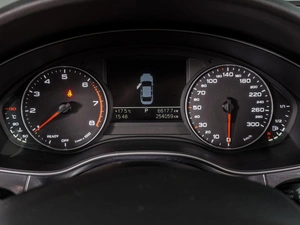 Седан Audi A6 2015 года, 1599000 рублей, Воронеж
