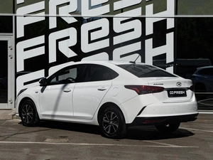 Седан Hyundai Solaris 2022 года, 1659000 рублей, Волгоград