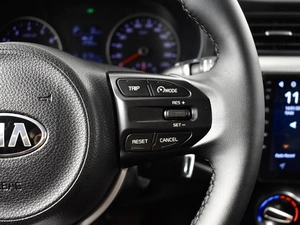 Седан Kia Rio 2017 года, 1235000 рублей, Казань