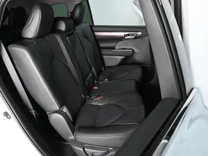 Внедорожник Toyota Highlander 2026 года, 5799000 рублей, Ростов-на-Дону