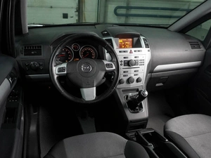 Минивэн Opel Zafira 2012 года, 759000 рублей, Воронеж