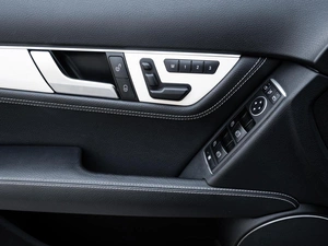 Седан Mercedes-benz C-класс 2011 года, 1425000 рублей, Ставрополь