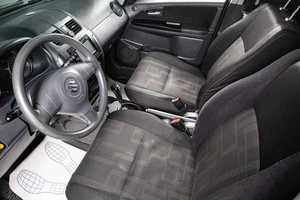 Седан Suzuki SX4 2010 года, 839000 рублей, Сургут