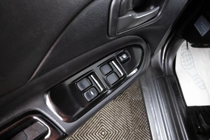 Седан Mitsubishi Lancer 2005 года, 349000 рублей, Пермь