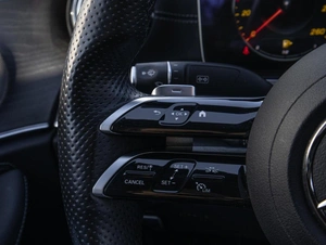 Седан Mercedes-benz E-класс 2021 года, 6300000 рублей, Большой Сочи