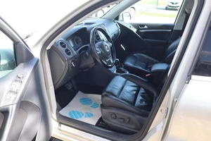 Внедорожник Volkswagen Tiguan 2012 года, 1580000 рублей, Мирное