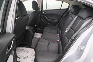Седан Mazda Axela 2018 года, 1549000 рублей, Красноярск
