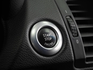 Хетчбэк BMW 1 серия 2011 года, 999000 рублей, Тюмень