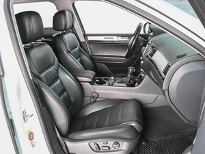 Внедорожник Volkswagen Touareg 2013 года, 2075000 рублей, Аксай