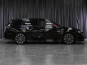 Универсал Subaru Levorg 2017 года, 2033000 рублей, Тюмень