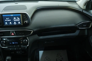 Внедорожник Hyundai Santa Fe 2018 года, 2689000 рублей, Омск