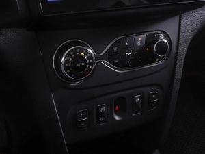 Хетчбэк Renault Sandero Stepway 2015 года, 980000 рублей, Ростов-на-Дону