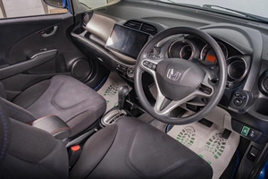 Хетчбэк Honda Fit 2011 года, 969000 рублей, Томск