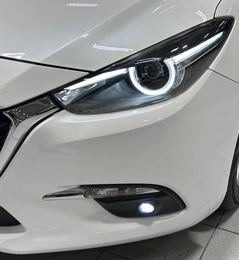 Седан Mazda Axela 2017 года, 1477000 рублей, Красноярск