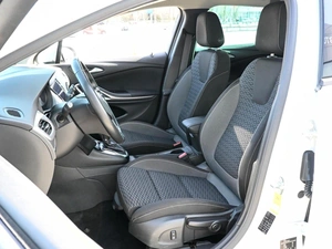 Хетчбэк Opel Astra 2019 года, 1450000 рублей, Волгоград